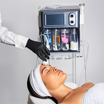 Aqua Facial
